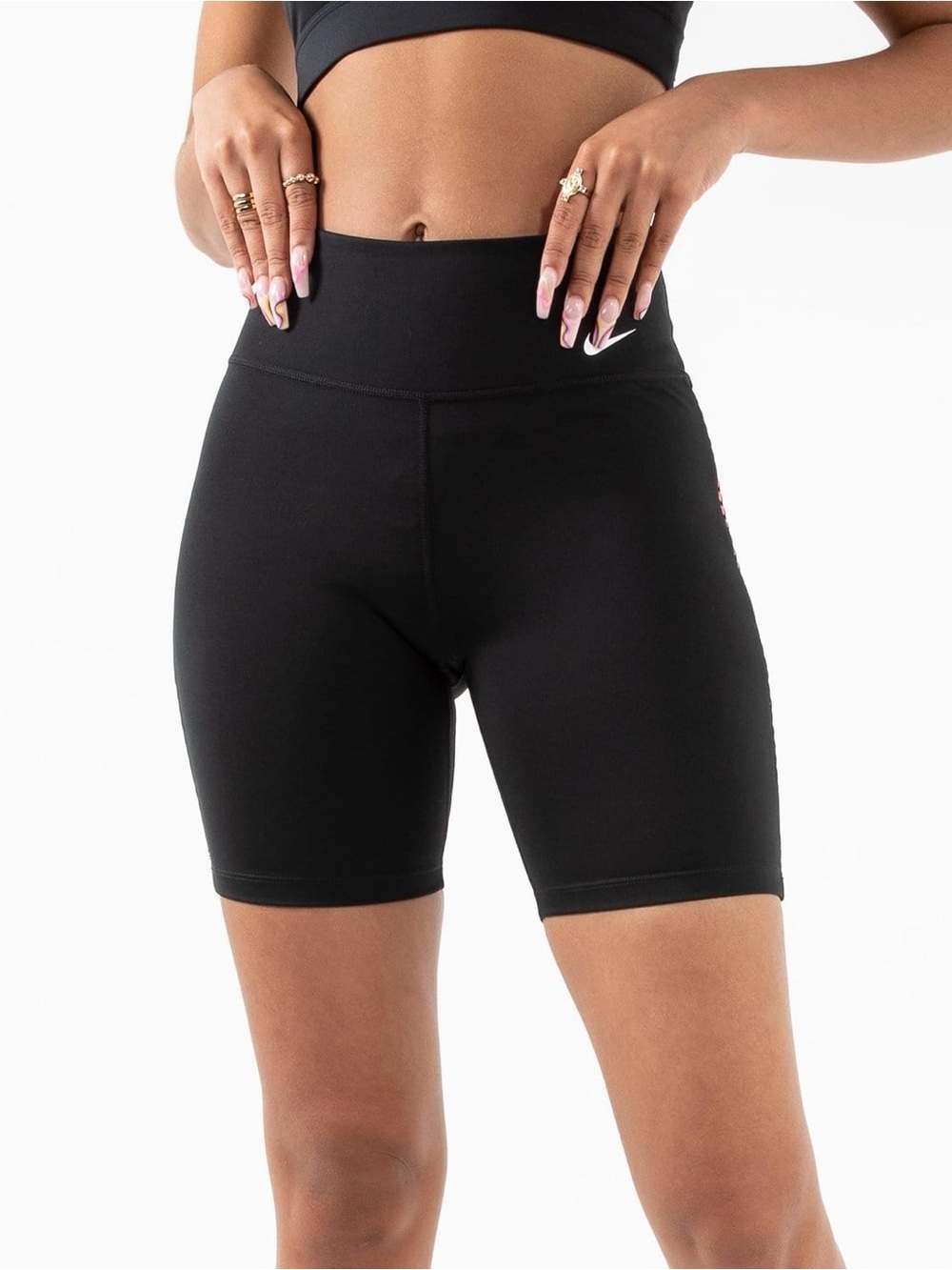 Nike Dri-FIT One High Rise 7" Inseam Black Biker Shorts Size M